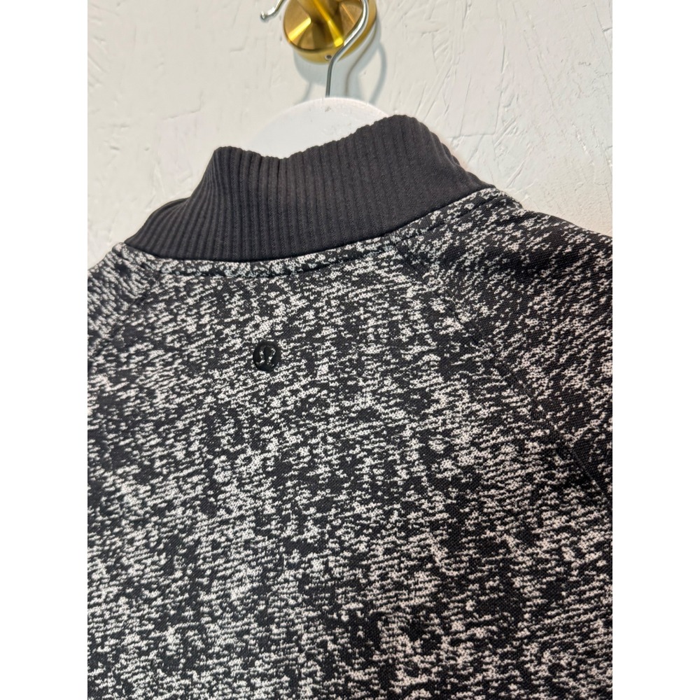 Lululemon Rest Less 1/2 Zip Pullover Black White Size 6 - Picture 6 of 9